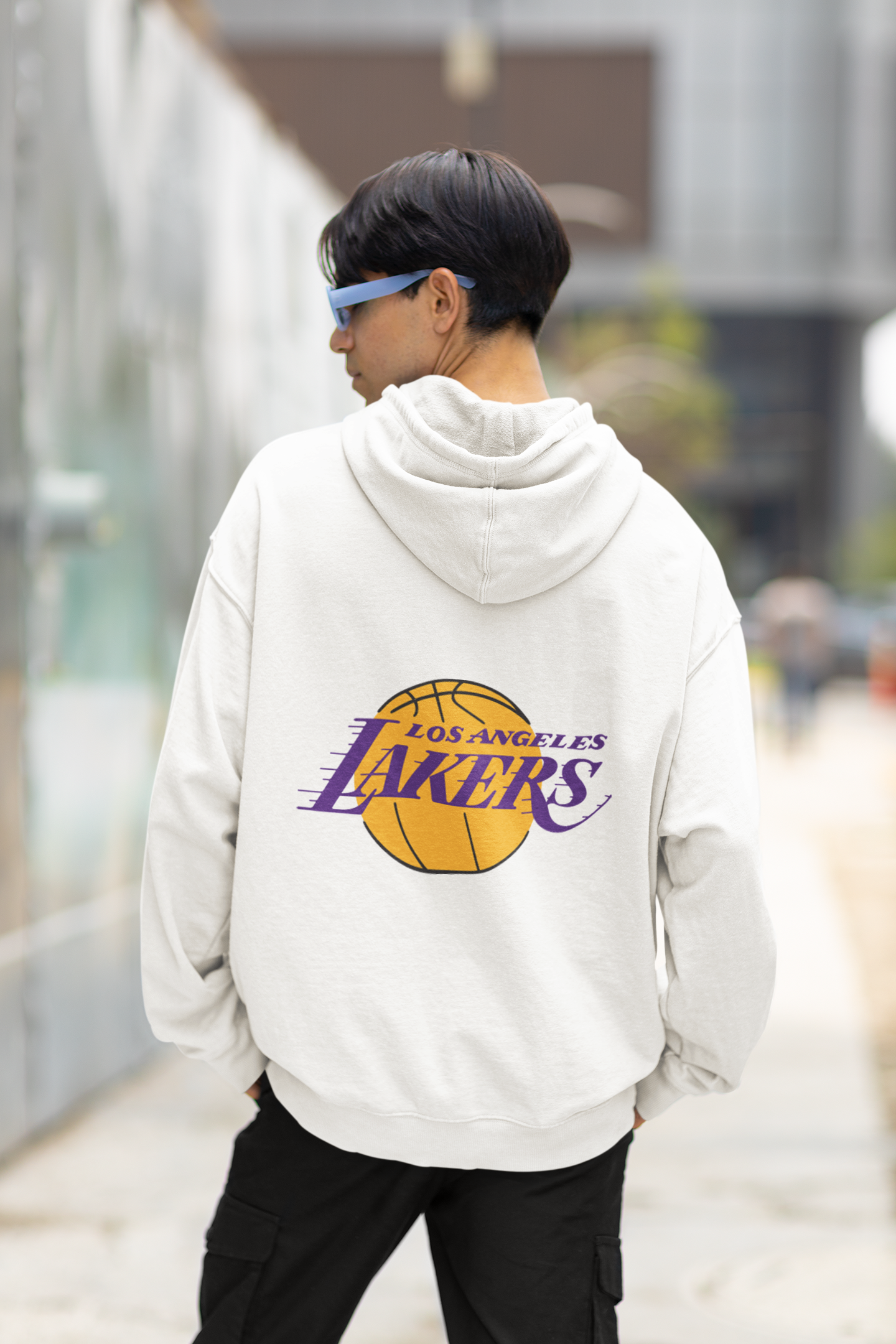 Los Angeles Lakers - 97Fabric NBA Official Super Soft Midtown Hoodie Pullover Sweatshirt