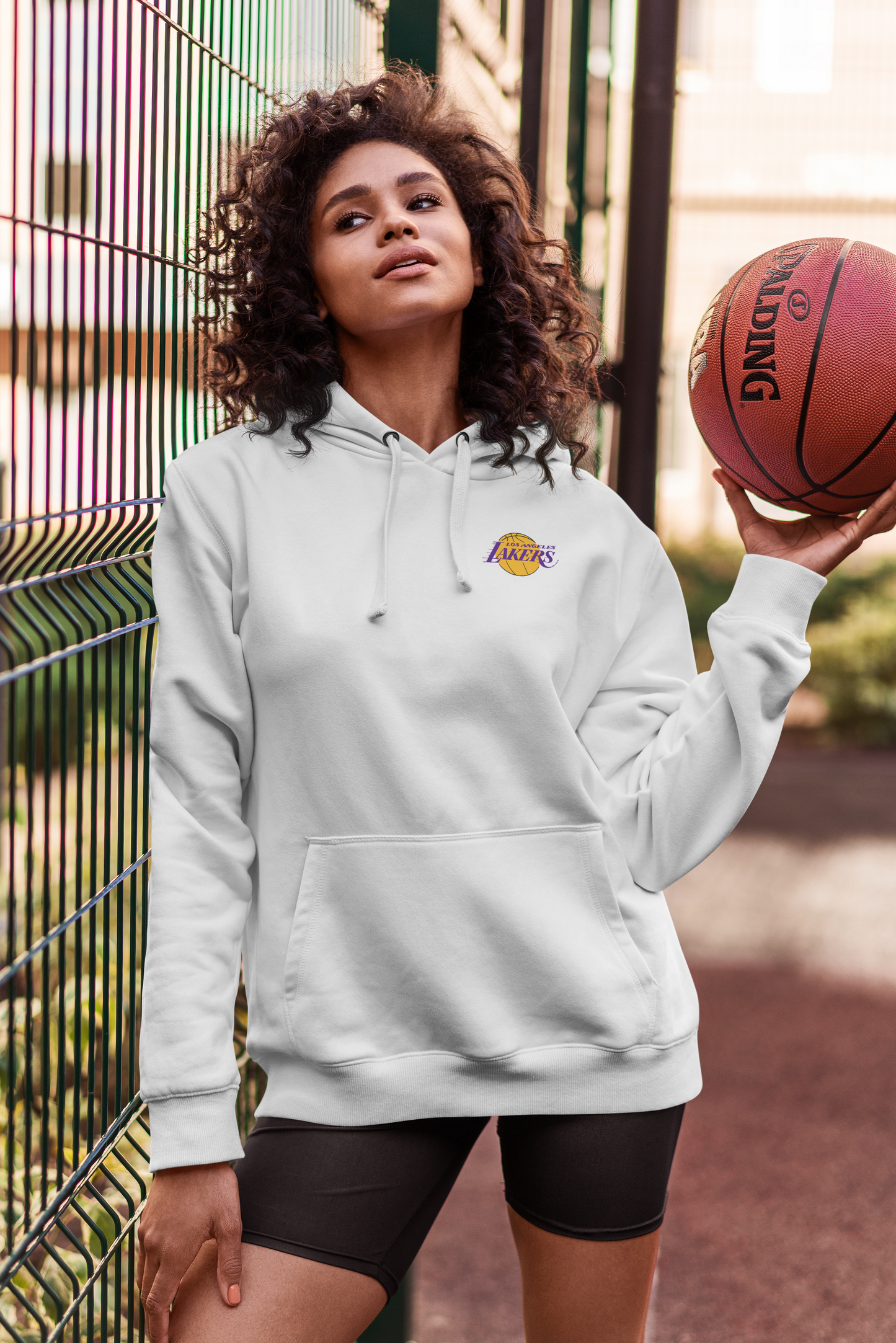Los Angeles Lakers - 97Fabric NBA Official Super Soft Midtown Hoodie Pullover Sweatshirt